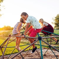 Dětská prolézačka LIFETIME GEODOME 90612 s plachtou LG2525