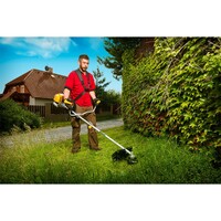 Riwall PRO RPB 360 4T - křovinořez s benzínovým 4-taktním motorem 36 cm3