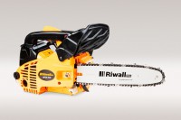 Riwall PRO RPCS 2530 - řetězová vyvětvovací pila s benzinovým motorem
