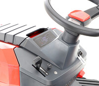 Zahradní traktor VeGA T92HD